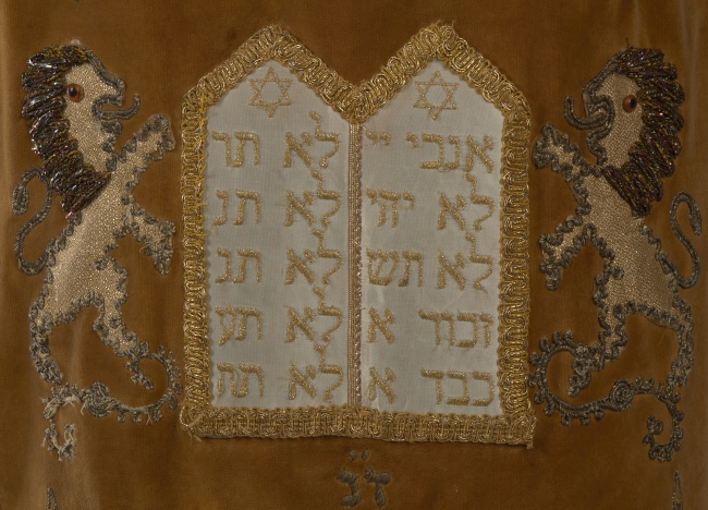 przedmioty kultu religijnego#synagogalia