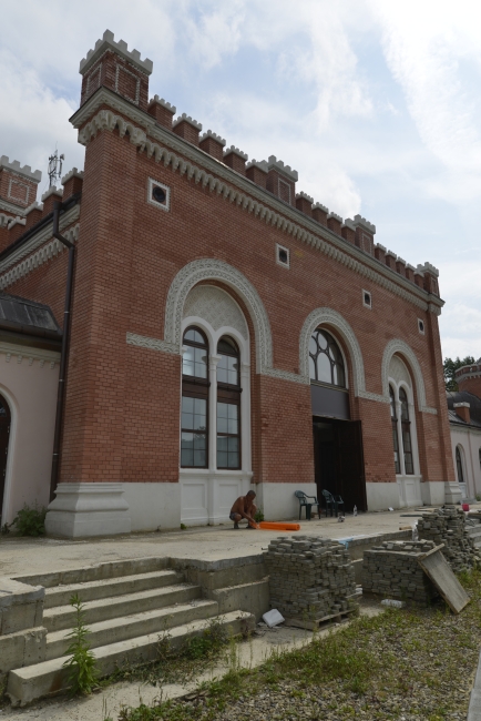 Synagoga Różyńsko-Sadogórska w Czerniowcach (wuł. Jarosława Mudroho 192)