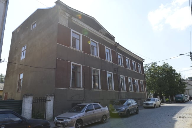 Szkoła Safa Iwrija w Czerniowcach (wuł. Synahohy 6)