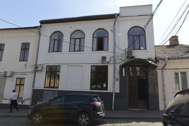 Siedziba Towarzystwa Pomocy Biednym Machsike Szabat w Czerniowcach (wuł. Synahohy 18)