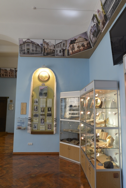 Żydowski Dom Ludowy w Czerniowcach (Teatralna płoszcza 5)