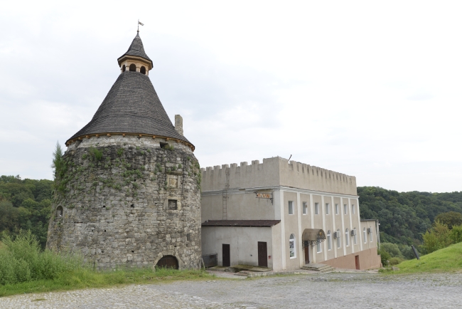 Wielka Synagoga Rzemieślnicza w Kamieńcu Podolskim (wuł. Wały 1)