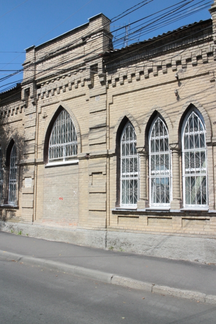 Budynek Synagogi Nauczycieli w dzielnicy Jerusalimka w Winnicy.  Stan w lipcu 2017 r.