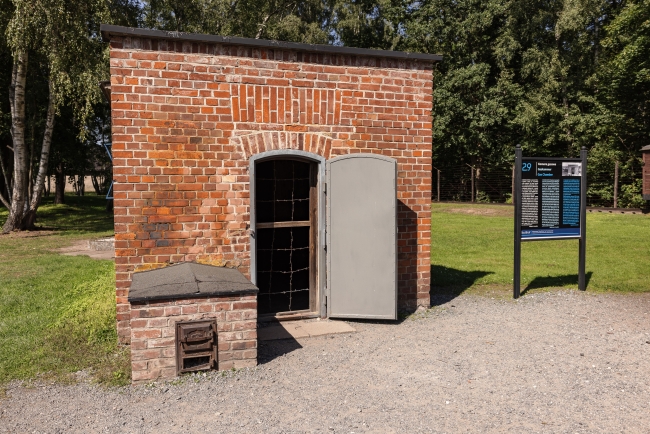 Muzeum Stutthof w Sztutowie. Niemiecki nazistowski obóz koncentracyjny i zagłady (1939-1945)