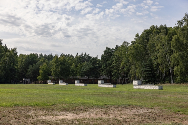 Muzeum Stutthof w Sztutowie. Niemiecki nazistowski obóz koncentracyjny i zagłady (1939-1945)
