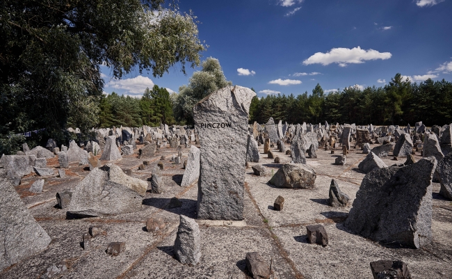 Muzeum Treblinka. Niemiecki nazistowski obóz zagłady i obóz pracy (1941-1944). Upamiętnienie byłego Obozu Zagłady Treblinka II