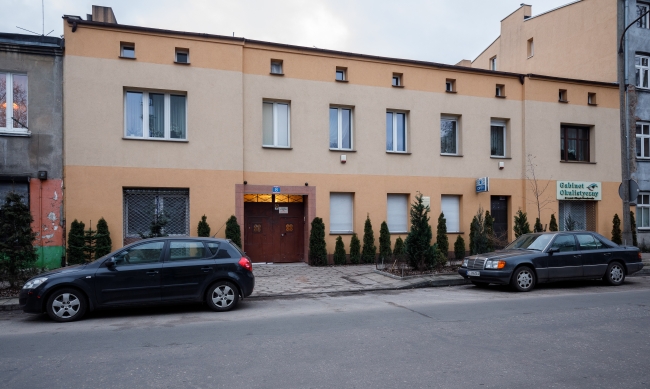 Dawny budynek administracji Litzmannstadt Getto na ul. Rybnej w Łodzi. Siedziba m.in Wydziału Kartek i Wydziału Kwaterunkowego