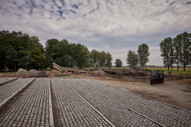 Miejsce Pamięci i Muzeum Auschwitz-Birkenau. Były niemiecki nazistowski obóz koncentracyjny i zagłady